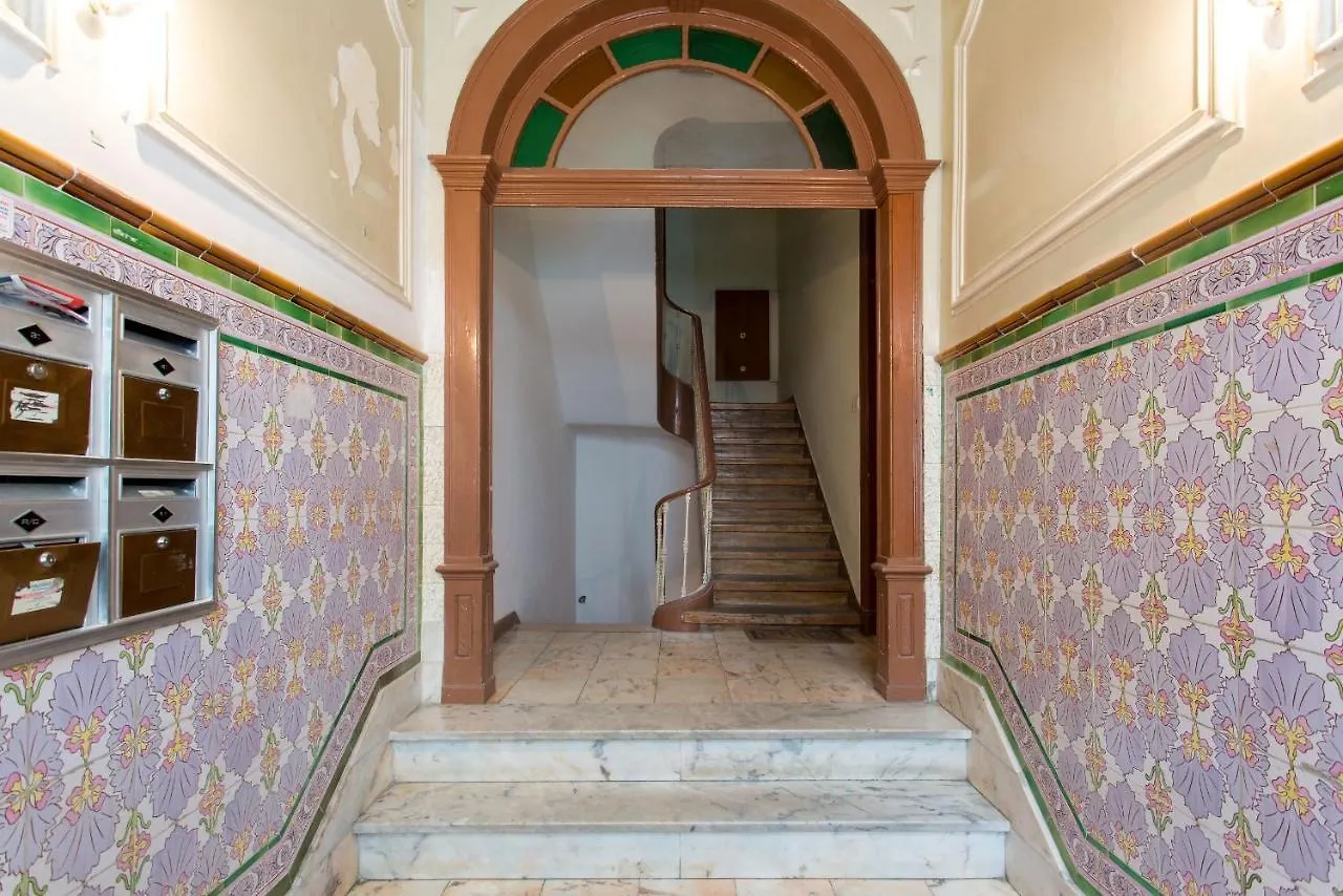 City Escape - Lisbon Center! 0*,  Portogallo